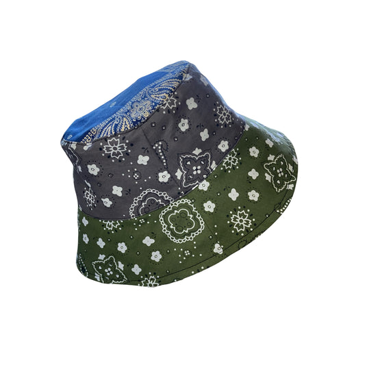 Dual Essence Bandana Print Bucket Hat